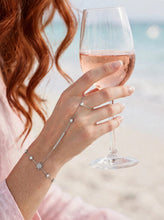 Load image into Gallery viewer, Alani Diamond Hand Ring Bracelet