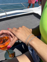 Load image into Gallery viewer, Diamond tennis bracelet