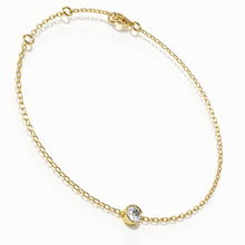 Load image into Gallery viewer, Solitaire Bezel Diamond Chain Bracelet