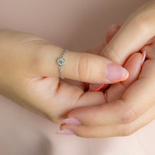 Load image into Gallery viewer, Solitaire Chain Ring