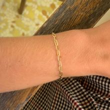 Load image into Gallery viewer, Ava Paper Clip Chain Bracelet