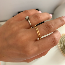 Load image into Gallery viewer, Ava Paper Clip Chain Ring