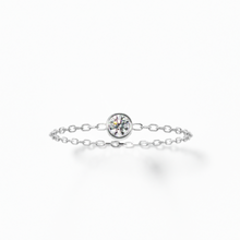 Load image into Gallery viewer, Mini Solitaire Chain Ring White Gold