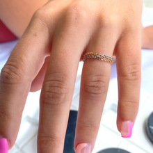 Load image into Gallery viewer, Trio 14K Gold Chain Ring