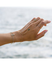 Load image into Gallery viewer, Line Trio Diamond Gold Chain Bracelet