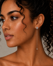 Load image into Gallery viewer, Ana diamond earring {sister}
