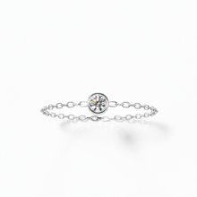 Load image into Gallery viewer, Mini Solitaire Chain Ring White Gold
